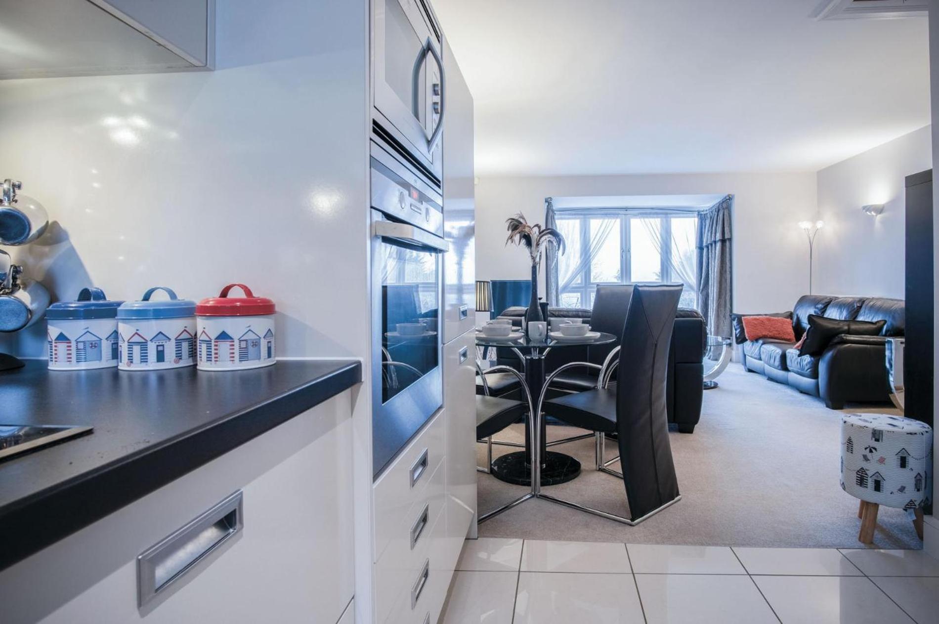 The Beachhouse - 2 Bed Townhouse - Saundersfoot Exterior photo